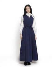 Load image into Gallery viewer, LI JUMPER WITH PLEATED SKIRT AND BELT
