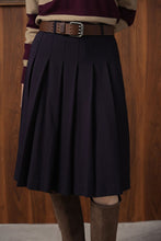 Load image into Gallery viewer, TG POINT SHORT PLEATED SKIRT
