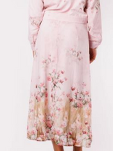 Load image into Gallery viewer, IV FLORAL ALINE SKIRT

