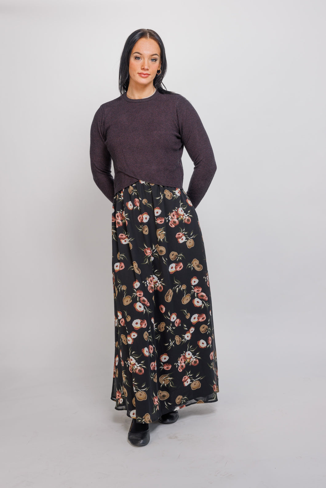 IV SLEEVELESS DRESS WITH OVER SIZE FLORAL PRINT