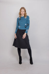 IV CREWNECK CARDIGAN WITH EMBROIDERED FLOWERS