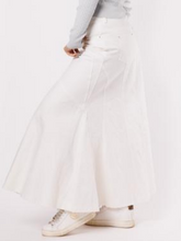 Load image into Gallery viewer, IV DENIM SKIRT WITH ROUNDED SEAM

