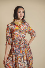 Load image into Gallery viewer, J BELTED PRINT MAXI DRESS
