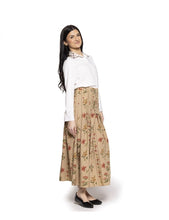 Load image into Gallery viewer, LI EMBROIDERED COLLAR BLOUSE
