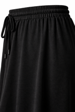 Load image into Gallery viewer, WF SKIRT 38"
