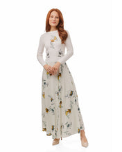 Load image into Gallery viewer, U WHITE DETAILED KNIT TOP WITH FLORAL EMBROIDERY
