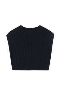 TG CABLE KNIT VEST