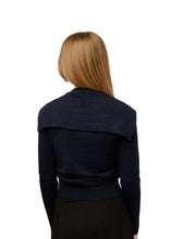 Load image into Gallery viewer, LU SCARF DETAIL KNIT TOP
