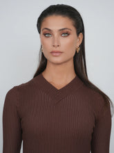 Load image into Gallery viewer, TG V-NECK CABLE SWEATER
