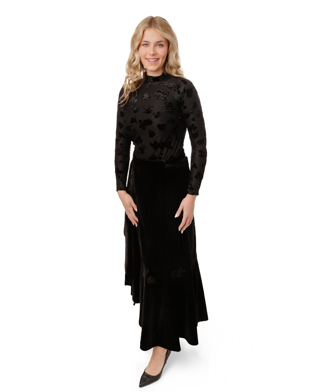 LU VELVET EMBROIDERED SKIRT