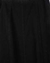 Load image into Gallery viewer, J DENIM SEAMED DETAIL A LINE SKIRT
