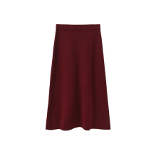 Load image into Gallery viewer, J FLORAL JACQUARD SKIRT
