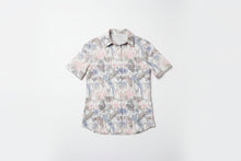 Load image into Gallery viewer, LI EYELET FLORAL COLLARED AND BUTTON TOP
