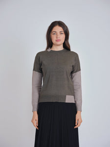 YAL CONTRAST NECK AND SLEEVE SWEATER - Tops
