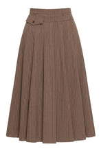 Load image into Gallery viewer, LI PINSTRIPED RUFFLE MOCK POCKET PLTD SKIRT
