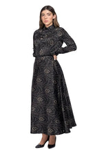 Load image into Gallery viewer, IV DOTTED SWIRL PRINT BLOUSE
