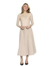 Load image into Gallery viewer, LI DIAMOND SPREAD APPLIQUE SWEATER
