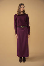Load image into Gallery viewer, TG POINT CREST SWEATER
