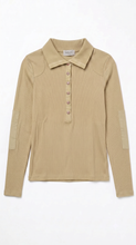 Load image into Gallery viewer, MISTÊ SNAP COLLAR TEE
