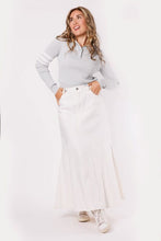 Load image into Gallery viewer, IV HENELY STYLE CABLE SWEATER WITH COLLAR
