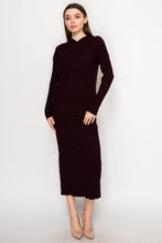 Load image into Gallery viewer, YAL SOLID ROPE KNIT SWEATER
