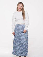 Load image into Gallery viewer, IV SATINY KALEDESCOPE PRINT LO RFFLE MAXI SKIRT - Skirts
